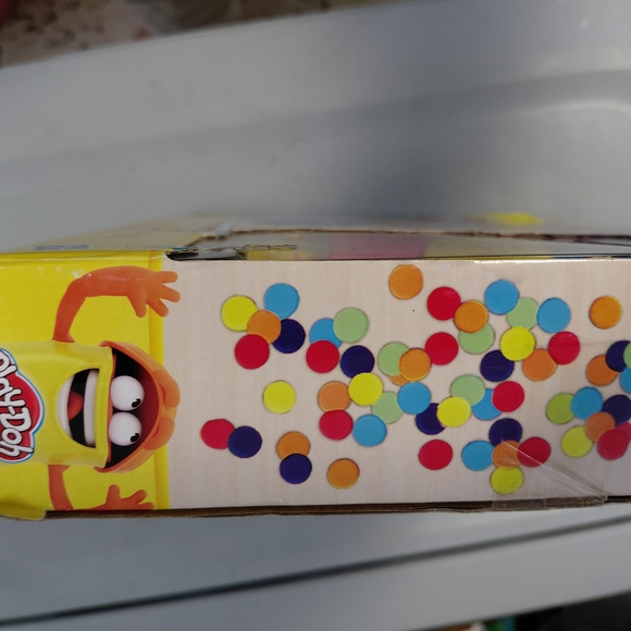 Creative Modeling Compound Set - Multicolor - Picture 3 of 3